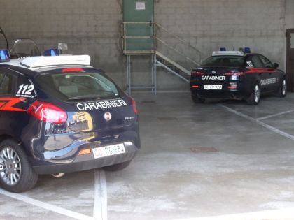 QUATTRO PERSONE DEFERITE E CONTROLLI A TAPPETO DEI CARABINIERI