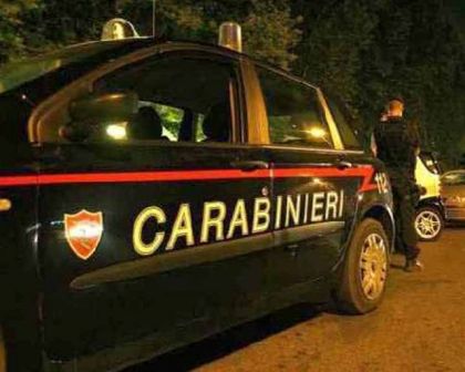 INGIURIA I CARABINIERI, DEFERITO ALL’AUTORITA’ GIUDIZIARIA