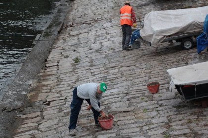 LAVORI SULLE RAMPE A LAGO E AD UNA SPIAGGIA DI SUNA