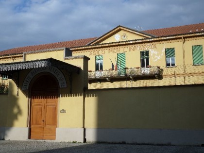 IN MOSTRA I RICORDI DELLA SCUOLA DELLE SUORE ROSMINIANE