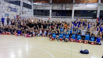 PIENO SUCCESSO PER LA TAPPA VERBANESE DEL MINIVOLLEY