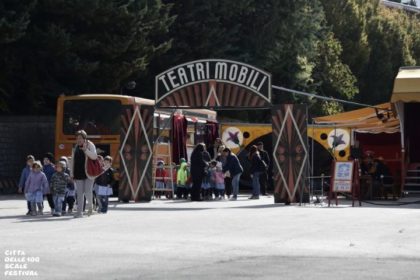 TEATRO MOBILE PER GRANDI E PICCOLI IN PIAZZA SAN VITTORE