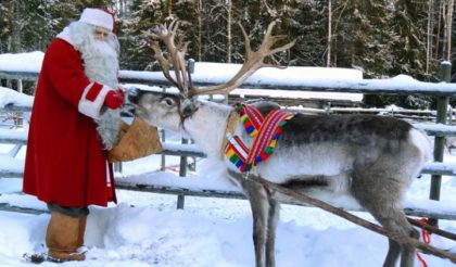 LA CORSA DELLE RENNE DI BABBO NATALE