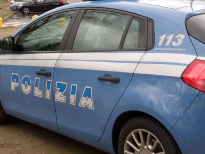 RIENTRA A VERBANIA NONOSTANTE IL DIVIETO DEL QUESTORE, DENUNCIATO