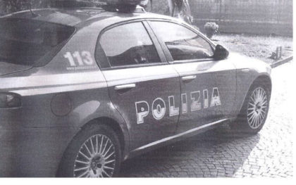 EVADE DAGLI ARRESTI DOMICILIARI, TENTA UNA RAPINA E VIENE ARRESTATO