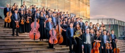 GRANDI EVENTI AL MAGGIORE: IN ARRIVO SGARBI-LEONARDO E LA PRIMA ITALIANA DELL’ORCHESTRA CINESE NINGBO