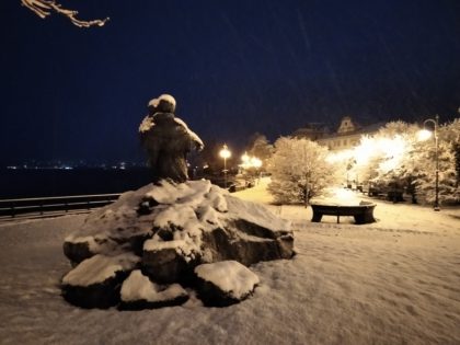 LE PRIME IMMAGINI DELLA GIORNATA CON LA NEVE