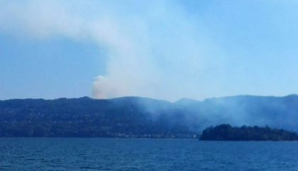 SEGNALAZIONI DI INCENDI MENTRE RESTANO CONDIZIONI DI MASSIMA PERICOLOSITA’