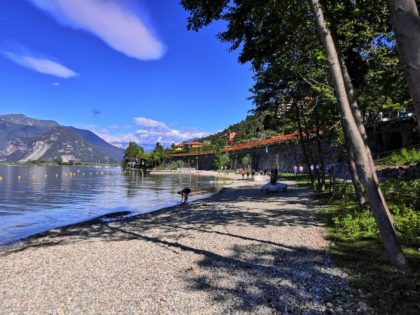 BAGNI TRANQUILLI SUL LAGO MAGGIORE