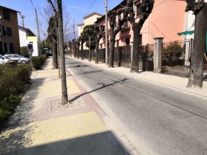 NUOVI MARCIAPIEDI DI VIALE SAN GIUSEPPE, CONCLUSI GLI INTERVENTI PRINCIPALI