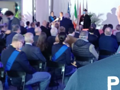 I RICONOSCIMENTI AL PERSONALE DELLA POLIZIA DI STATO