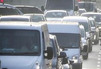 RINVIATO IL BLOCCO PER DIESEL EURO 5.  LE PRIME REAZIONI